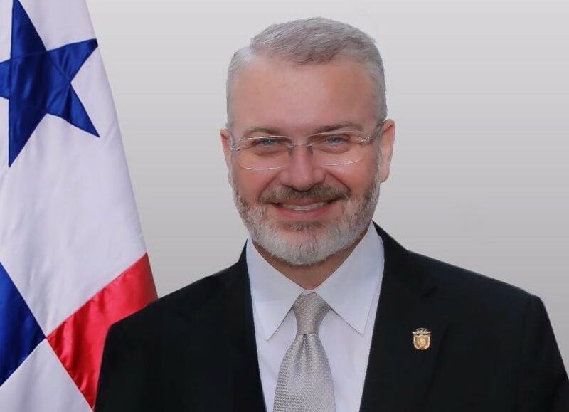 Milton Cohen-Henríquez Sasso 13 Cohen Henriquez Milton